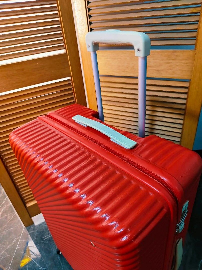 AUTHENTIC HANT BRAND BY ACE JAPAN LARGE SIZE (Category: Luggage) located in Valenzuela. Submitted by se_japansurplus (Listing ID 1470511841, Image 2). Description: ‼️😱JACKPOT TO😱‼️ 🔥SALE 8,800 ONLY🔥 MARKET PRICE 66,000+ AUTHENTIC HANT BRAND BY ACE JAPAN LARGE SIZE 📌GUARANTEE AUTHENTIC 📌SMOOTH 360 ROTATION WHEELS WITH WHEEL BREAKS 📌POLYCARBONATED CASE 📌SUPER LIGHTWEIGHT 📌ELEGANT DESIGN 📌WIDE SPACE WITH DIVIDER AND POCKET 📌TELESCOPIC PUS