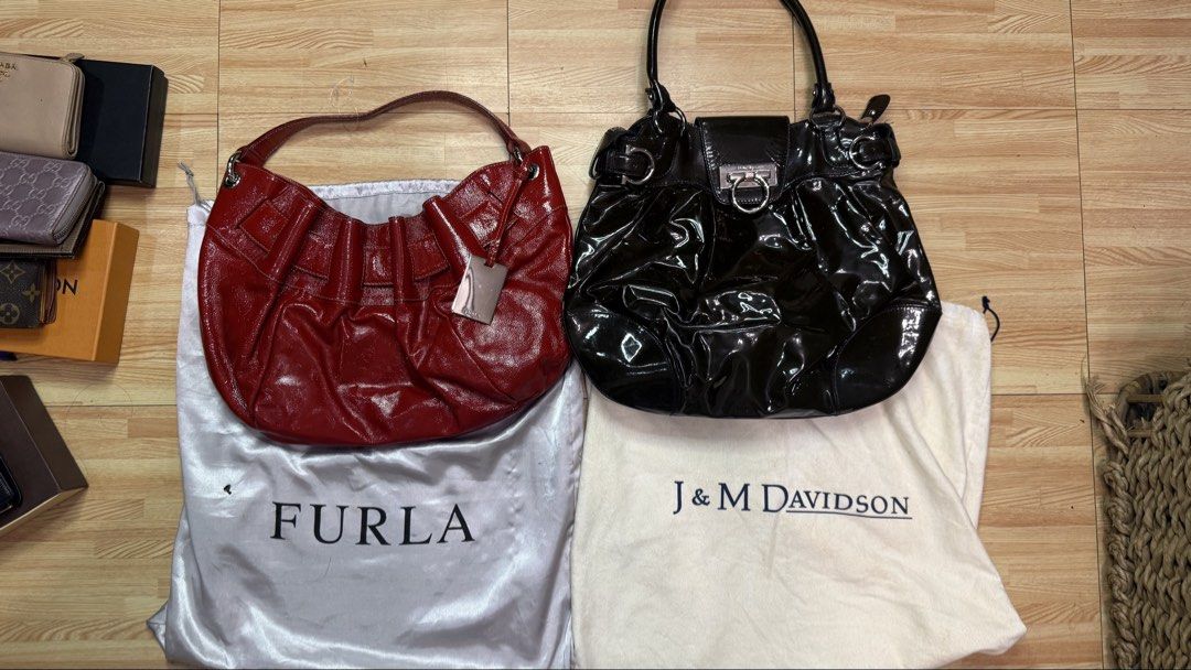 AUTHENTIC LUXURY BAGS AND WALLETS (Category: Luxury Bags & Wallets) located in Quezon City. Submitted by reidify (Listing ID 1470542938, Image 2). Description: price listed only for attention price varies per item price ranges from ₱4000-₱10000 pm for pics and condition Qc location.
