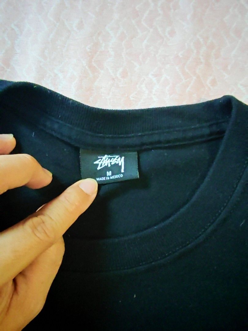 Authentic Stüssy Rasta Lion Tee (Category: Tshirts & Polo Shirts ) located in Mandaluyong City. Submitted by fiercestorm.31 (Listing ID 1470423384, Image 3). Description: AUTHENTIC Stüssy Rasta Lion Tee excellent condition Dm for more photos.