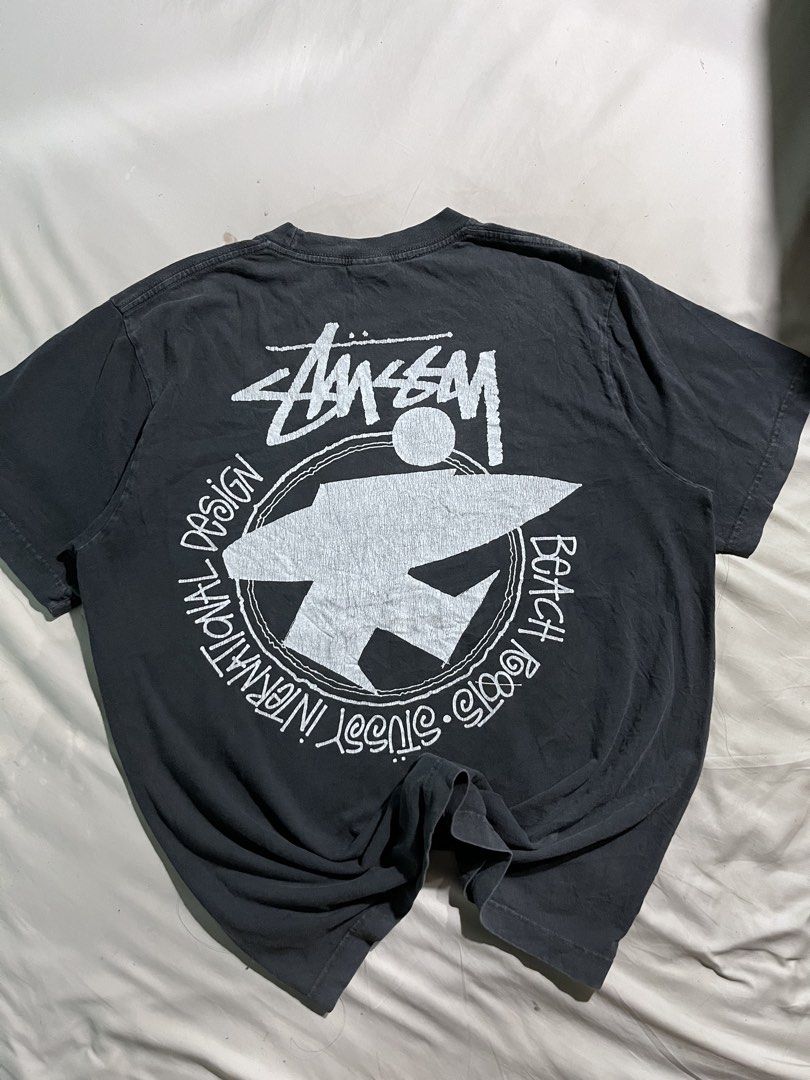 AUTHENTIC/LEGIT 90's STUSSY (Category: Tshirts & Polo Shirts ) located in Bacolod City. Submitted by johnkiercabungcal09 (Listing ID 1470463028, Image 1). Description: PASS SA MASESELAN CRACK PRINTS NORMAL FOR VINTAGE MEDIUM 28L 21.5W .