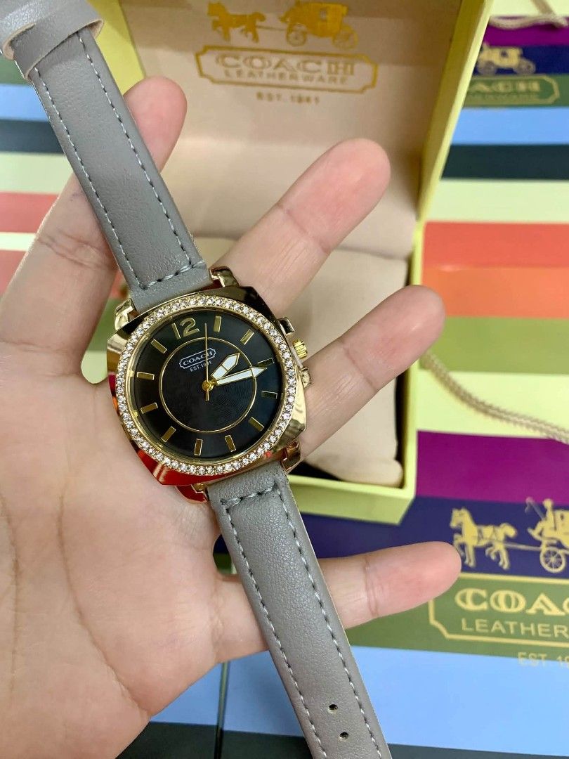 Available‼️‼️‼️ (Category: Women's Watches) located in Manila. Submitted by chellesshop (Listing ID 1470375218, Image 3). Description: .