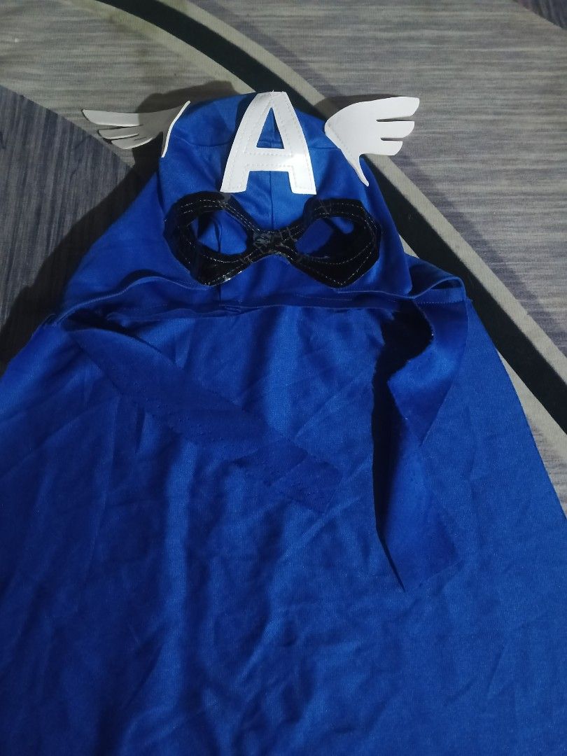 Cape AVENGERS COSTUME (Category: Babies & Kids Fashion) located in Manila. Submitted by icamalicdem29 (Listing ID 1470511374, Image 2). Description: .