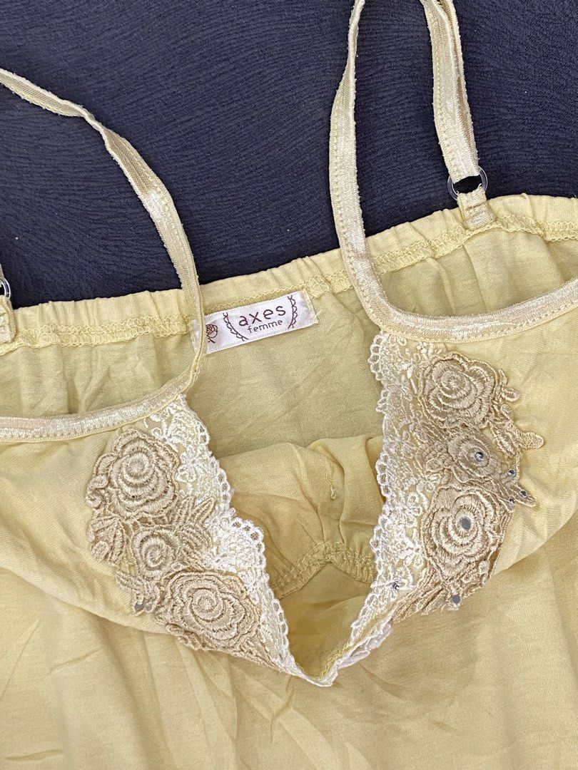 Axes Femme Cami Top (Category: Longsleeves) located in Bocaue. Submitted by jintanthrift (Listing ID 1470448999, Image 2). Description: adjustable straps . . . . . random tags: y2k.
