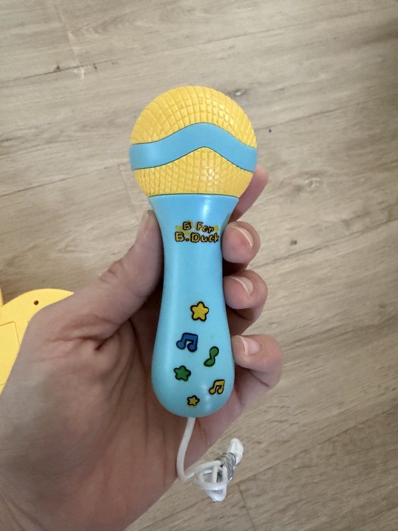 B Duck Baby Electronic Keyboard with Microphone (Category: Interactive Toys) located in Quezon City. Submitted by chanhr (Listing ID 1470349696, Image 3). Description: B Duck Baby Electronic Keyboard with Microphone Multiple music mode With volume adjustment Never played with, stored properly.