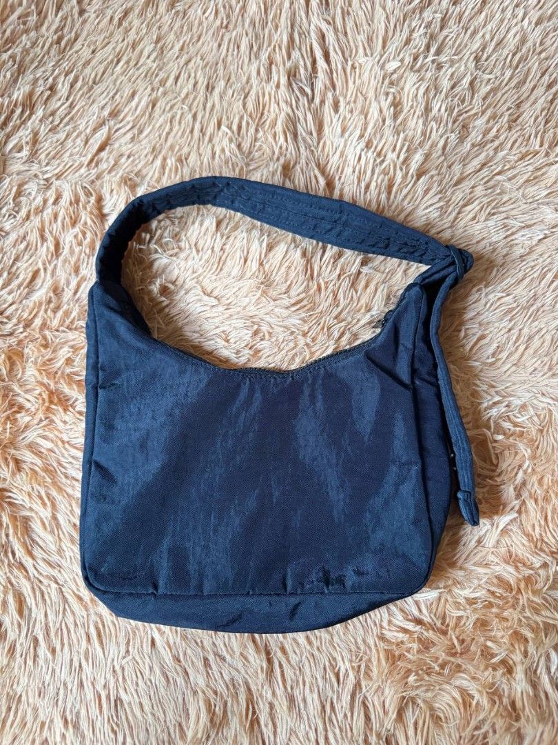 Baggu Nylon Mini Shoulder Bag (Category: Shoulder Bags) located in Bulacan. Submitted by cheeryfatima (Listing ID 1470442541, Image 1). Description: Baggu Mini Shoulder Bag Bought for 3,350 and used only once. Still in excellent condition. • Selling price: ₱2,000 • Barely used, good condition • Color: Black RFS: Decluttering / no longer using it. PM me if interested..