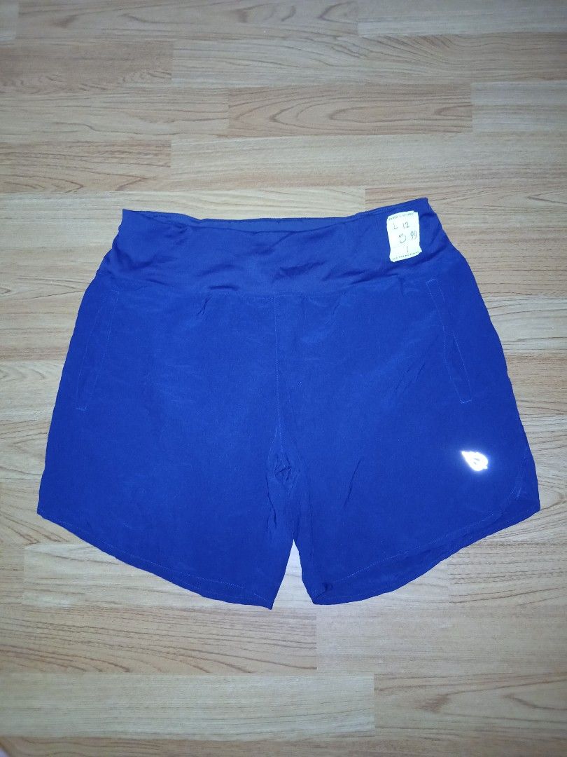 Baleaf Blue Athletic Running Shorts with Zip Pocket (Category: Shorts) located in General Santos City (Dadiangas). Submitted by afsph1996 (Listing ID 1470460452, Image 1). Description: - Brand: Baleaf - Color: Royal Blue - Size: L -Waistline 30-34 -Length 15 - High waistband design for added support - Secure back zipper pocket for essentials - Reflective logo for night visibility - Lightweight and breathable fabric - Ideal for running, gym workou