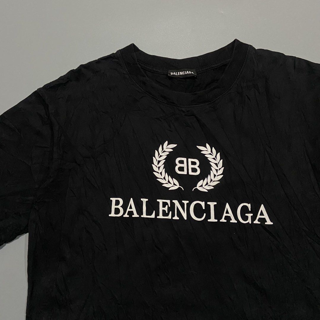 Balenciaga Black BB Tee (Category: Formal Shirts) located in Cebu City. Submitted by johngregmoldez03 (Listing ID 1470469692, Image 2). Description: Balenciaga Black BB Tee Size: XS on tag Dimension: 20.5 Width / 26.5 Length Color Rate: 9.5/10 Excellent Condition - Need Wash Pm📩.