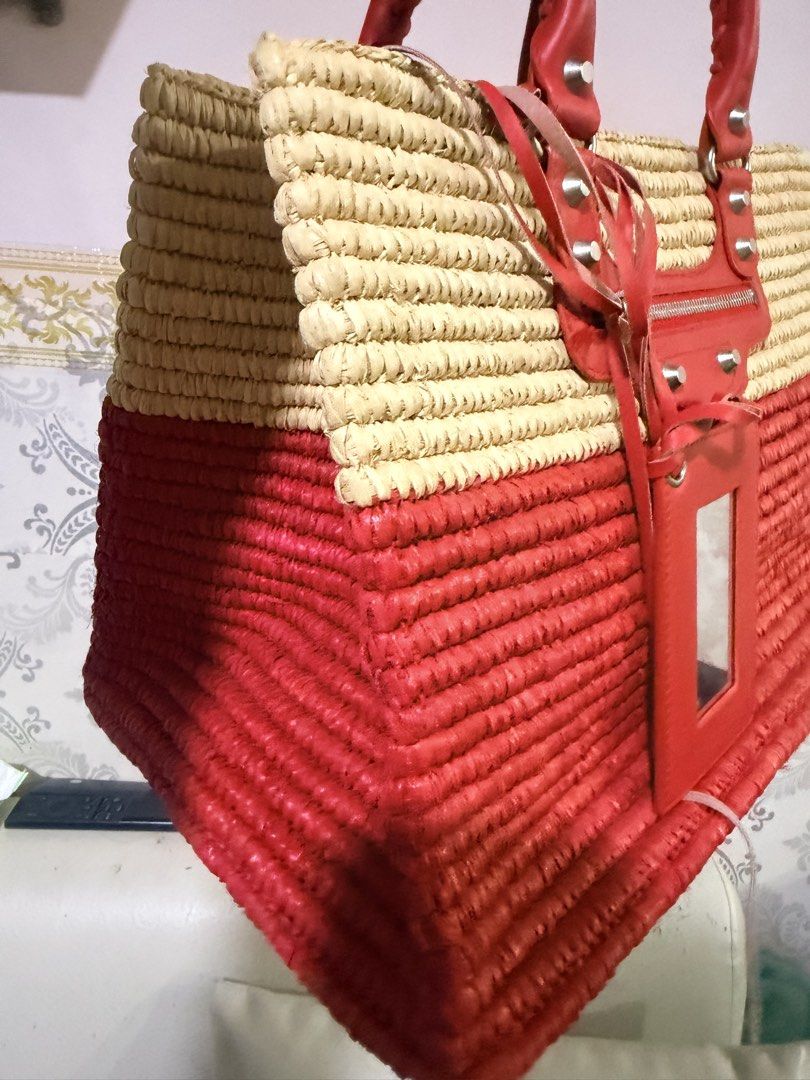 Balenciaga raffia bag (Category: Luxury Bags & Wallets) located in Manila. Submitted by luxurylover88888 (Listing ID 1470430986, Image 2). Description: No flaw Rank ab+++++ With dustbag Guaranteed authentic .