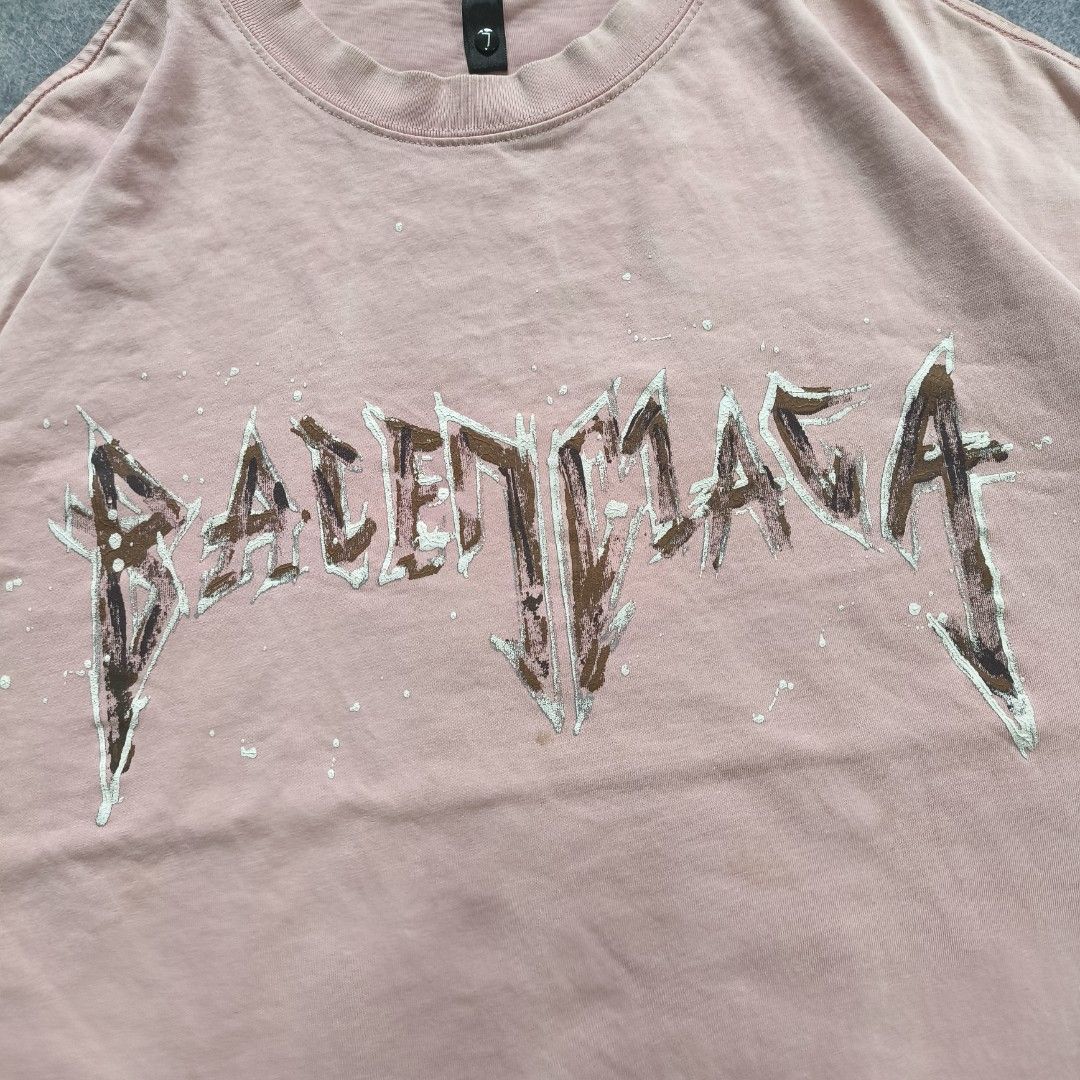 Balenciaga Shirt (off) (Category: Tshirts & Polo Shirts ) located in Manila. Submitted by shykes_26 (Listing ID 1470487574, Image 3). Description: Dimensions Width - 25 Length - 29 Size on tag - Issues - Yellow stain sleeve part.