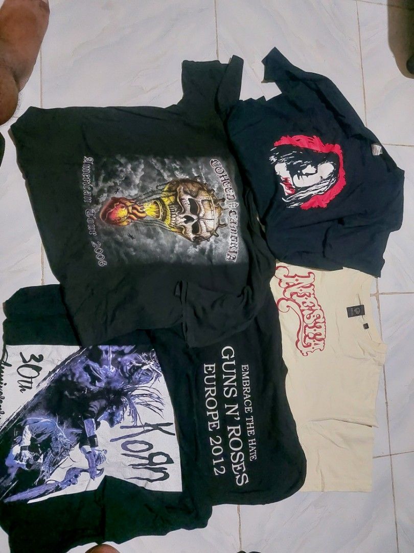 Band tees (Category: Tshirts & Polo Shirts ) located in Magarao. Submitted by hotdogsandwich.flower (Listing ID 1470509898, Image 1). Description: .