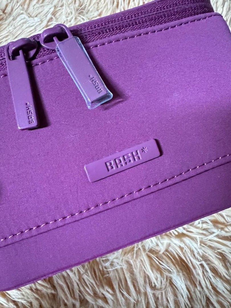 BASH JETSET MINI MAKE-UP ORGANIZER (Category: Accessory Holder, Box & Organizers) located in Bulacan. Submitted by cheeryfatima (Listing ID 1470443969, Image 2). Description: FOR SALE: BASH Makeup Organizer Mini Condition: Good as new, used twice only. RFS: Not for me / no longer using it. PM if interested.