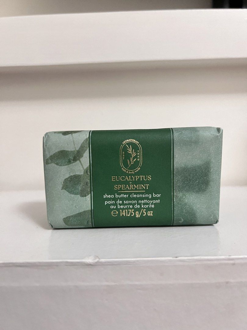 Bath & Body Works Aromatherapy Soap (Category: Bath) located in Taguig. Submitted by camillep912 (Listing ID 1470496902, Image 1). Description: Bath & Body Works Aromatherapy Series Scent: Eucalyptus + Spearmint Soap Relaxing smell like you're in a spa..