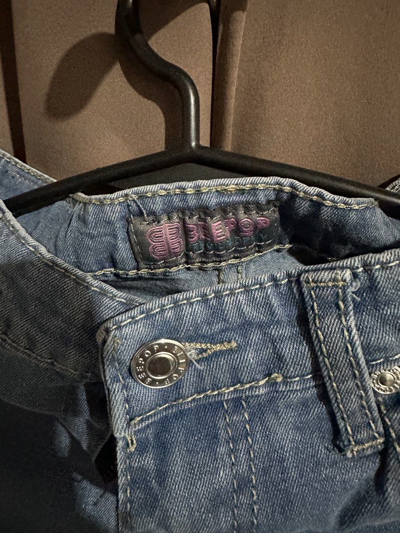 Beepop Light Blue Flare Jeans (Category: Jeans) located in Calamba. Submitted by itsyan (Listing ID 1470359516, Image 2). Description: ❗️used only thrice ❗️flare.