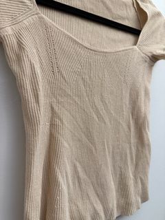 (Category: ) located in . Submitted by closetclearout.mnl (Listing ID 1470394673, Image 1). Description: .
