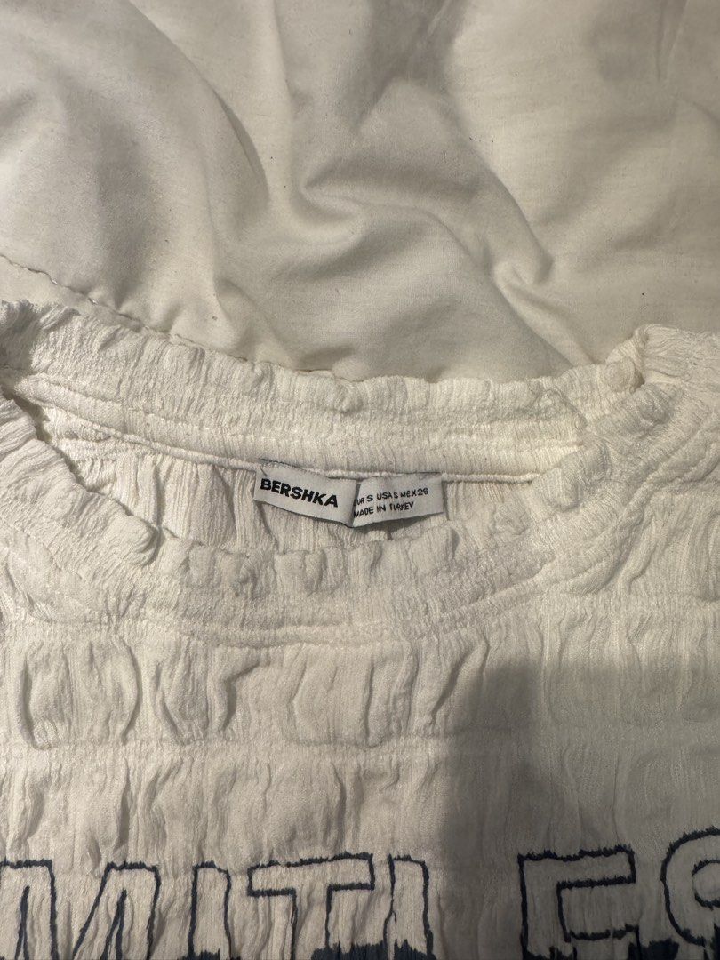 Bershka Printed Texture Crop T-Shirt (Category: Blouses) located in Angeles City. Submitted by shewhosells_ (Listing ID 1470474752, Image 2). Description: .