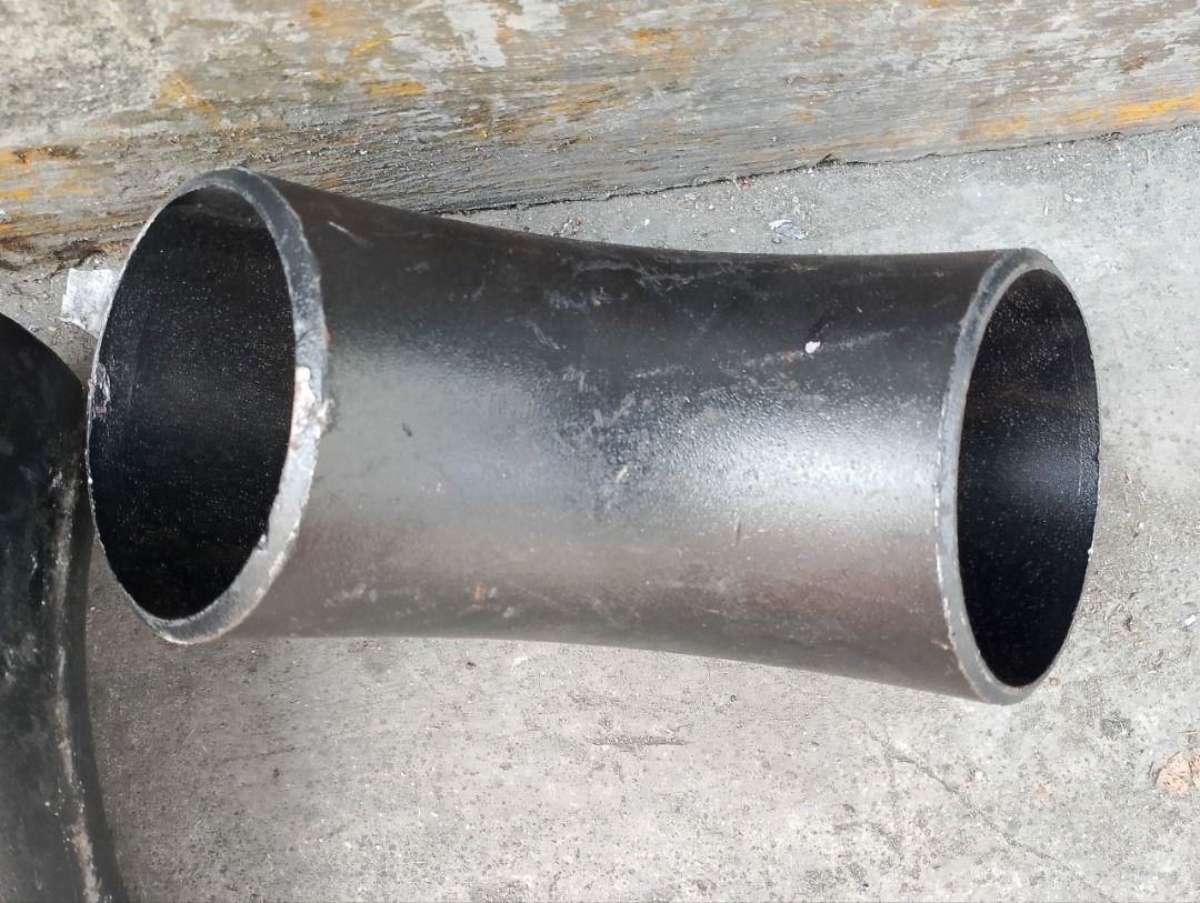 BI elbow 90° welder Size 3" sc40 (Category: Everything Else Others) located in Manila. Submitted by joeyroque09 (Listing ID 1470404571, Image 2). Description: BI elbow 90° welder Size 3" sc40.