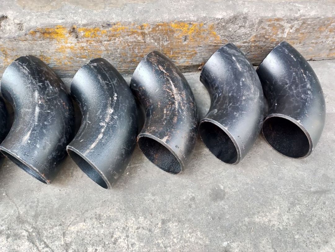 BI elbow 90° welder Size 3" sc40 (Category: Everything Else Others) located in Manila. Submitted by joeyroque09 (Listing ID 1470404571, Image 3). Description: BI elbow 90° welder Size 3" sc40.