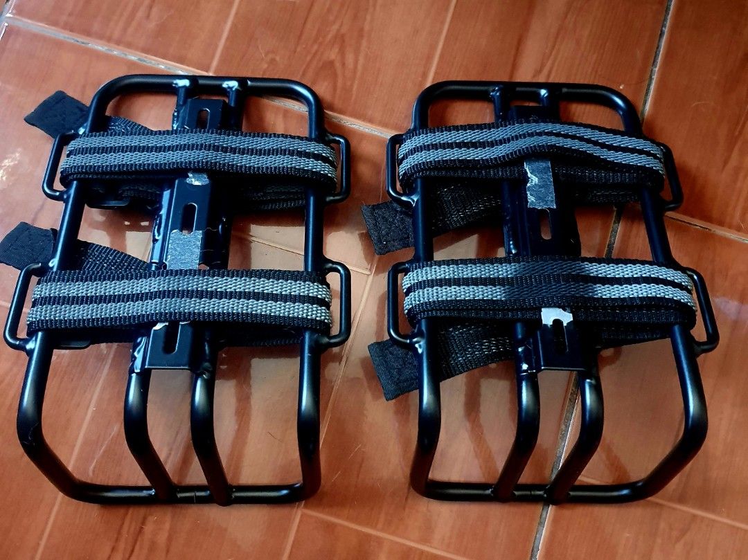 Bike fork touring rack (Category: Bicycles) located in Pateros City. Submitted by doiski (Listing ID 1470382809, Image 2). Description: Like new. No issues. With strap. Taguig loc. Pick up only. Ty..