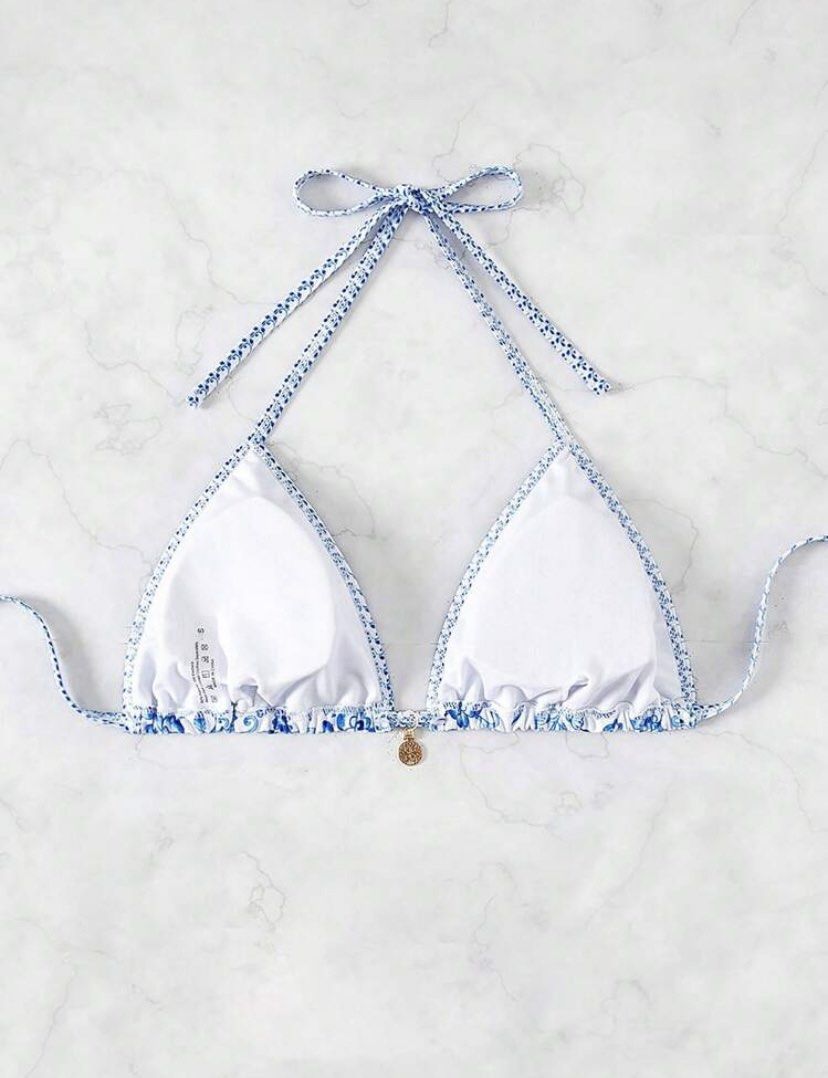 Bikini Top (Category: Bikinis & Swimsuits) located in Manila. Submitted by yzacatris (Listing ID 1470442622, Image 2). Description: - used only once! - loc: QC.