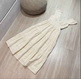 (Category: ) located in . Submitted by 385.23 (Listing ID 1470418472, Image 1). Description: .