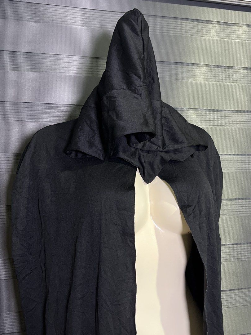 Black Hooded Cloak Cape Costume (Category: Coats, Jackets and Outerwear) located in Caloocan City. Submitted by unicakczxc (Listing ID 1470462492, Image 1). Description: Black Hooded Cloak Cape Costume One size fits all 199 only - Color: Classic Black - Style: Full-length, open front with a structured hood - Material: Lightweight and comfortable - Perfect for: Halloween costumes, cosplay events, and theatrical productions - Easy to layer over any