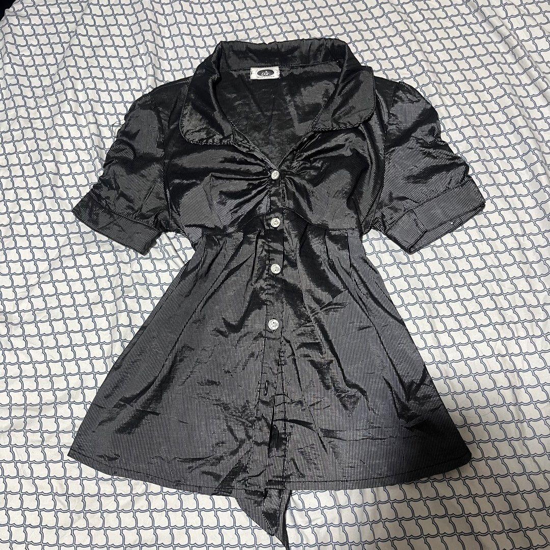 Black japanese top horror protagonist self tie (Category: Others Tops) located in Bayugan. Submitted by svintageph (Listing ID 1470456728, Image 1). Description: xs to small no issue .