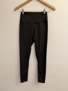 (Category: ) located in . Submitted by closetclearout.mnl (Listing ID 1470411200, Image 1). Description: .