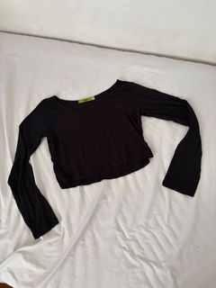 (Category: ) located in . Submitted by thriftedfinds_ (Listing ID 1470362779, Image 1). Description: .