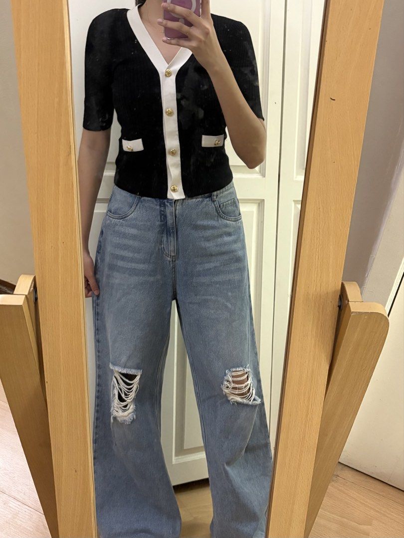 old money black knitted top (Category: Blouses) located in Balanga. Submitted by shopflora (Listing ID 1470534425, Image 2). Description: size: s to m.