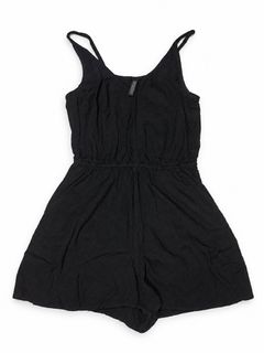 (Category: ) located in . Submitted by wantsomethrifts (Listing ID 1470543236, Image 1). Description: .