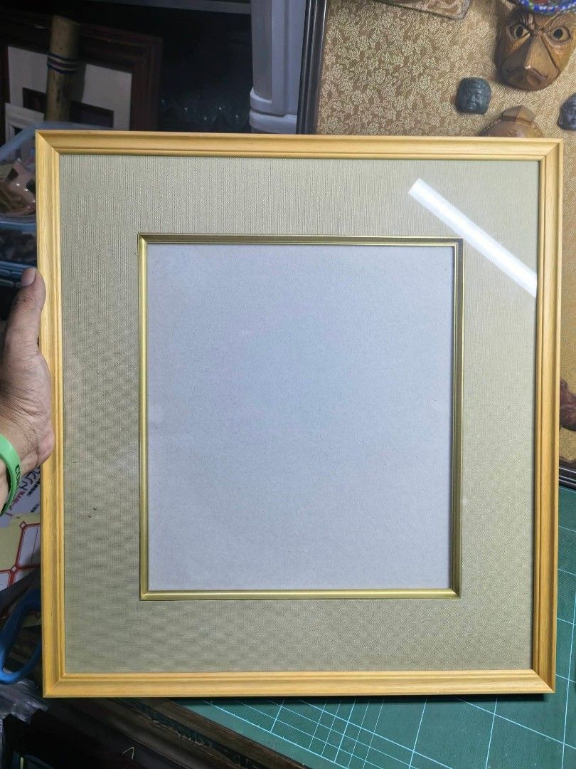 Blank Wood and Glass Frame (Category: Frames & Pictures) located in Cebu City. Submitted by dudes_villanueva (Listing ID 1470399287, Image 3). Description: Blank Wood and Glass Frame Brand New 📌 In excellent condition Display : L9xH10.5 in Frame : L15xH16.25 in.