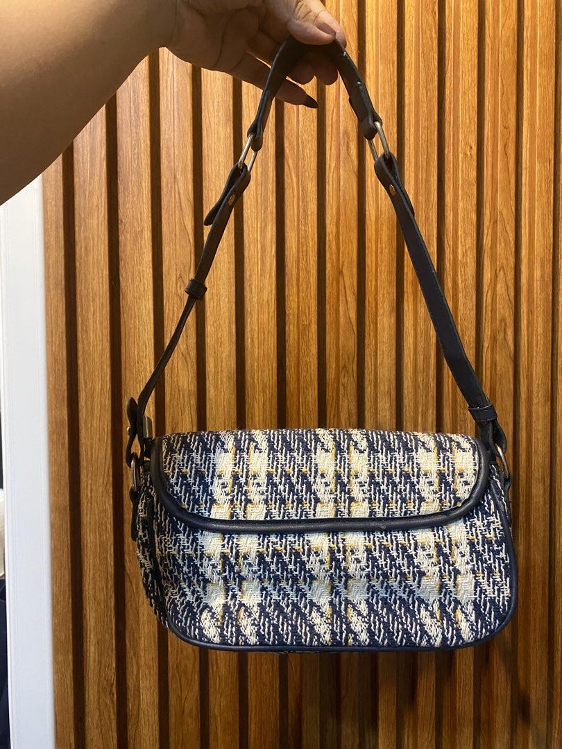 Blue and White Y2K Tweed Shoulder Bag (Category: Shoulder Bags) located in Binan City. Submitted by jjazrylle (Listing ID 1470542074, Image 3). Description: could be shoulder or kilikili bag condition: 9.5/10 so good!! 350 + sf 📥.