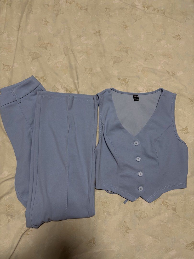 BLUE COORDS (Category: Sets or Coordinates) located in Manila. Submitted by coleenb_ (Listing ID 1470510316, Image 1). Description: .