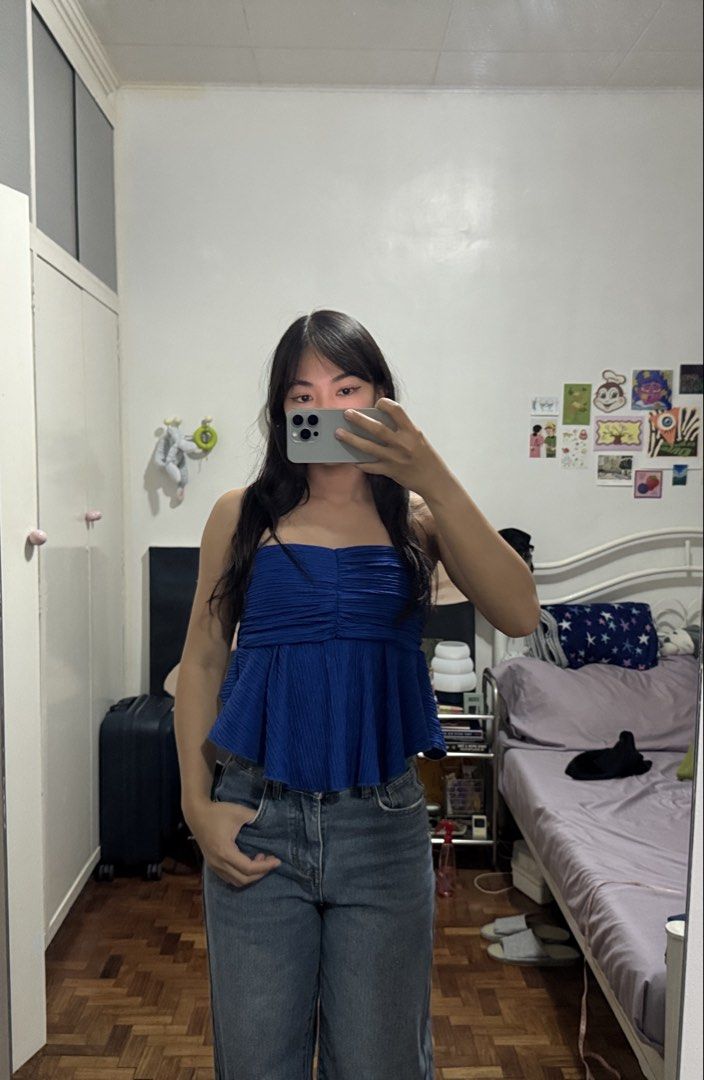 Blue Ruched Strapless Peplum Tube Top (Category: Sleeveless) located in Angeles City. Submitted by m1lkramen (Listing ID 1470467292, Image 1). Description: - Color: Royal blue - Style: Tube top with heavy chest ruching and flared peplum hem - Fabric: Stretchy, lightweight, and comfortable - Styling: Perfect to pair with high-waisted jeans or skirts 𓈒⠀𓂃⠀⠀˖⠀𓇬⠀˖⠀⠀𓂃⠀𓈒 length: 13.5in width (bust only): 10.5in pero stretchy syaaa rfs: Bigay lang s