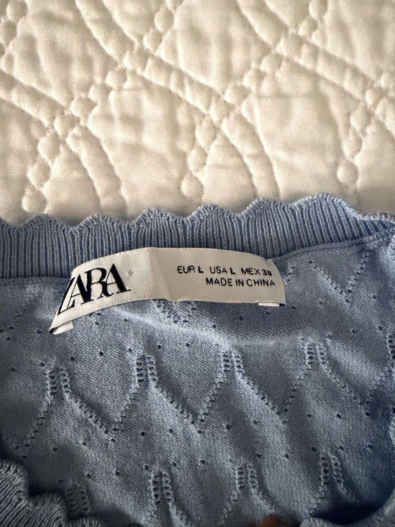 Blue Short Sleeve Cardigan (Category: Blouses) located in Quezon City. Submitted by kelangot (Listing ID 1470421226, Image 2). Description: Selling this item in great condition! Brand: zara Size: large Condition: worn only once Color: blue RFS: decluttering 📦 Shipping: C/O buyer 💸 Payment: GCash, BPI, or GoTyme Feel free to message me for inquiries Strictly no cancellations, returns, or refunds. Happy shopping! ♡.