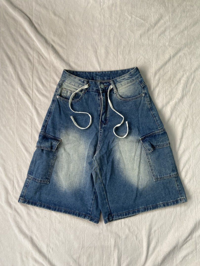 (small) blue washed cargo jorts (Category: Shorts) located in Cagayan de Oro. Submitted by michaelpecenio (Listing ID 1470350291, Image 1). Description: waist 28 length 22 thigh 14.5 hem 13.5 hard denim heavyweight excellent condi no issue cr 10/10 .