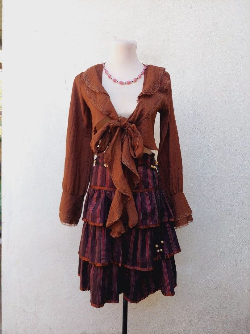 Boho style tiered skirt (Category: Skirts) located in Echague. Submitted by ribbitpicks (Listing ID 1470427593, Image 2). Description: w26 l22.