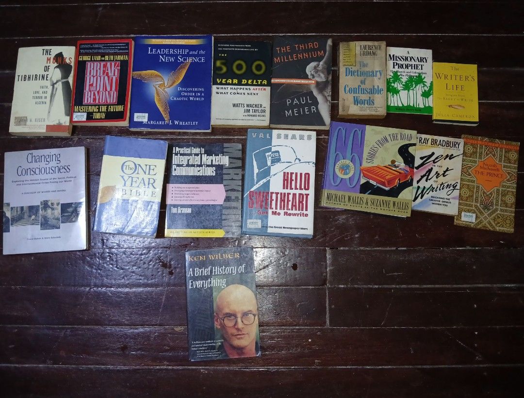 Books 7 (Category: Storybooks) located in Quezon City. Submitted by jsnfp (Listing ID 1470406654, Image 1). Description: .