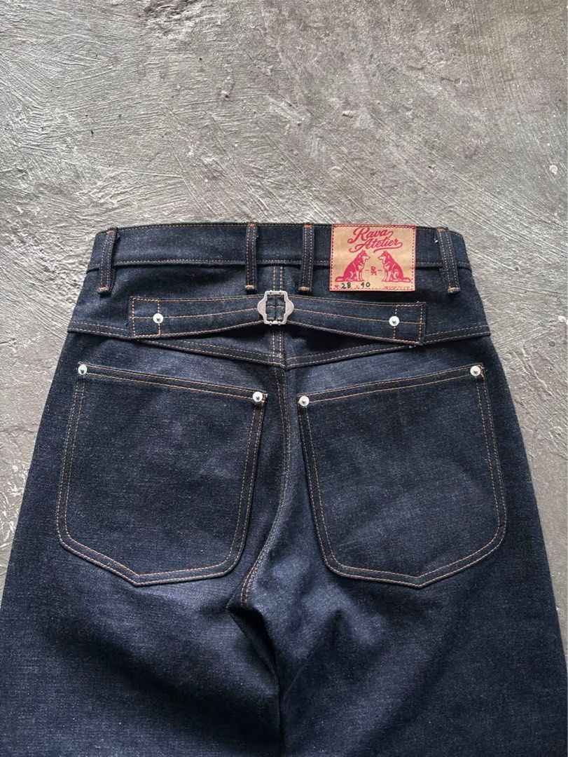 Bootcut Fit Selvedge Denim Pants (Category: Jeans) located in Muntinlupa City. Submitted by yungbruh66 (Listing ID 1470539180, Image 3). Description: Got this pair commisioned from Ravaatelier and made for me but dont get much wear out of it has a bootcut fit to it Waist- 28 in Leg Opening - 9 in Inseam - 27 in Outseam - 38 in .