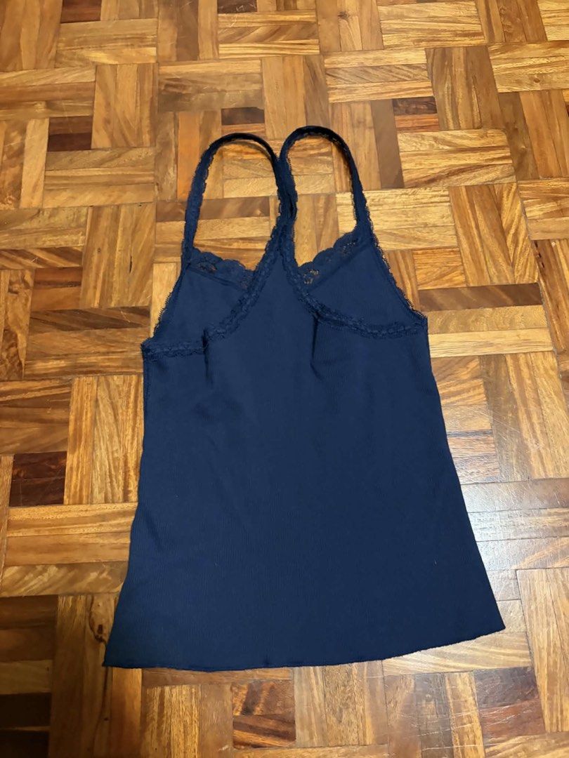Brandy Melville Tank Top (Category: Sleeveless) located in Rizal. Submitted by mikaria715 (Listing ID 1470511158, Image 2). Description: - John Galt/Brandy Melville - Bought it in Garage - Price is still nego.