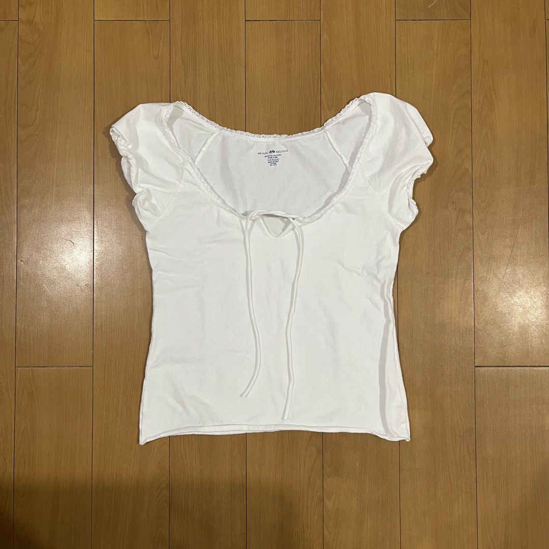 Brandy melville top (Category: Sleeveless) located in Batangas. Submitted by iceinmybag (Listing ID 1470439279, Image 2). Description: Xxs to S From brandy milan Never worn.