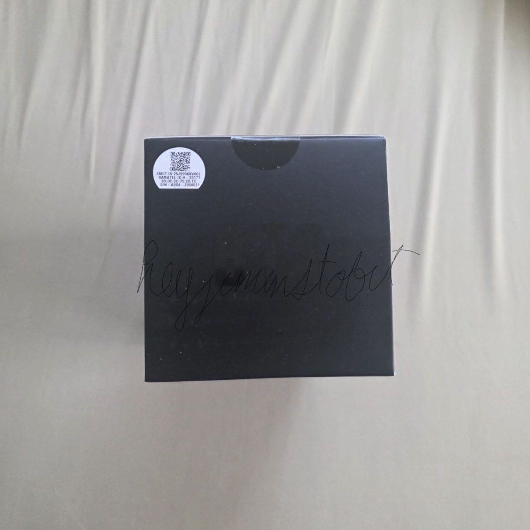 BTS OFFICIAL LIGHTSTICK VER. 4 (Category: K-Wave Merchandise) located in Malolos. Submitted by swatchandslayph (Listing ID 1470407550, Image 3). Description: ⋆ wts lfb bts pc ph ⋆ ➴ෆ ₊˚ bts official lightstick ver. 4 ෆ⊹₊ ⋆ 3,600 only! ┆onhand ┆payo ┆sealed ┆box good condi reply or dm to mine 💜 .