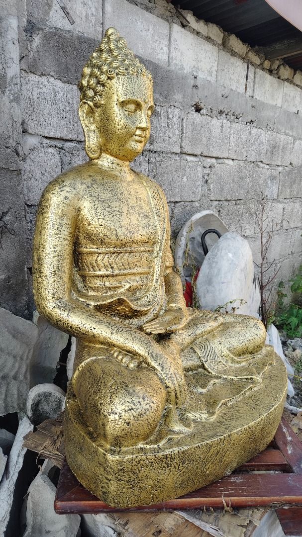 Buddha Statue 4ft (Category: Other Home Decor) located in Caloocan City. Submitted by ortegajhonjhon343 (Listing ID 1470471948, Image 3). Description: Hand Crafted Buddha Statue Size: 40inches height 29inches width Material: Cement .