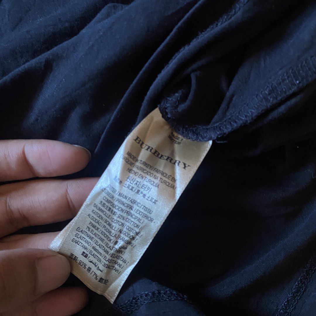 Burberry Brit top (Category: Shirts) located in Paete. Submitted by fat.archives (Listing ID 1470472557, Image 3). Description: .