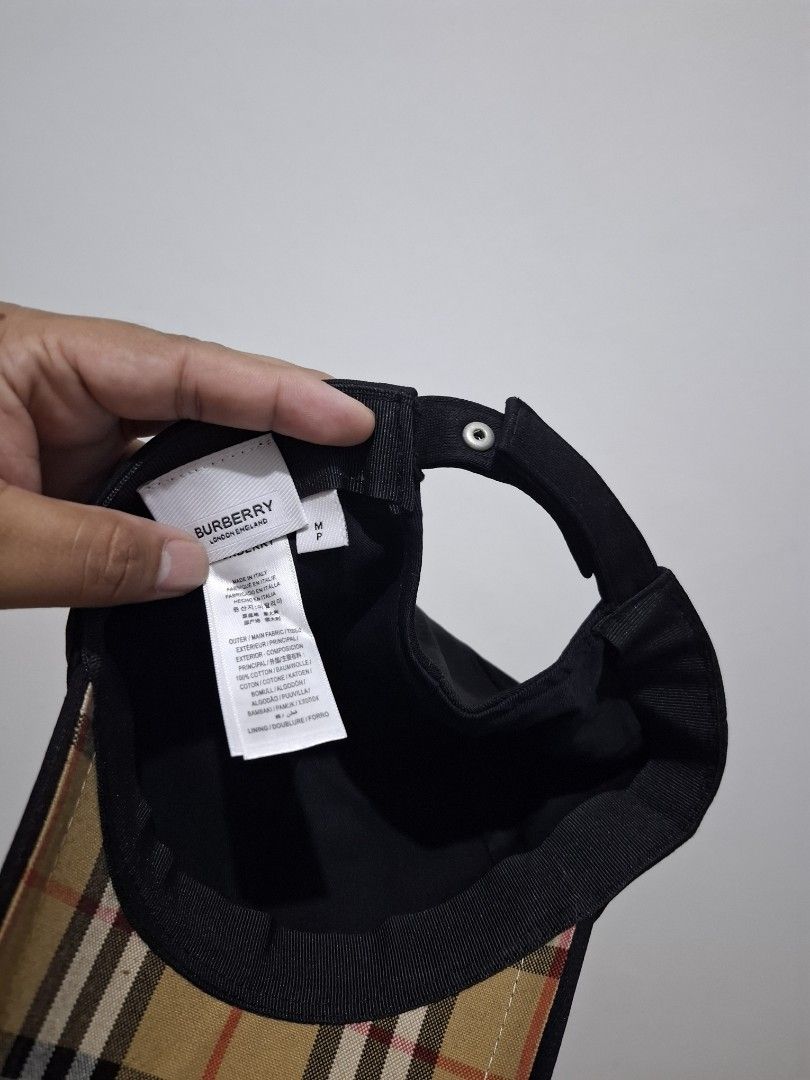 Burberry cap (Category: Caps & Hats) located in Tarlac. Submitted by christopher.24 (Listing ID 1470396397, Image 3). Description: good as new.