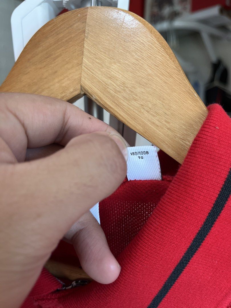 Burberry (Square patch, Tipped black) (Category: Luxury Apparel) located in Tayug. Submitted by thriftyshady_ (Listing ID 1470364295, Image 3). Description: Burberry polo XL on tag 21x28 Dimes No issue 10/10 Condition and color rate As new condition.