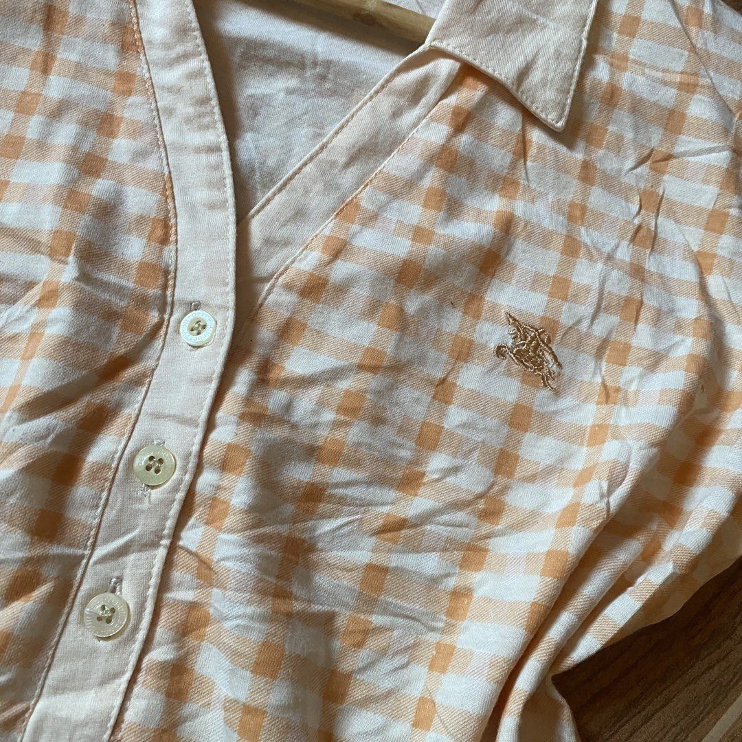 Burberry vtg polo top gingham pattern (Category: Others Tops) located in Paete. Submitted by fat.archives (Listing ID 1470473944, Image 2). Description: Off/legit +sf.