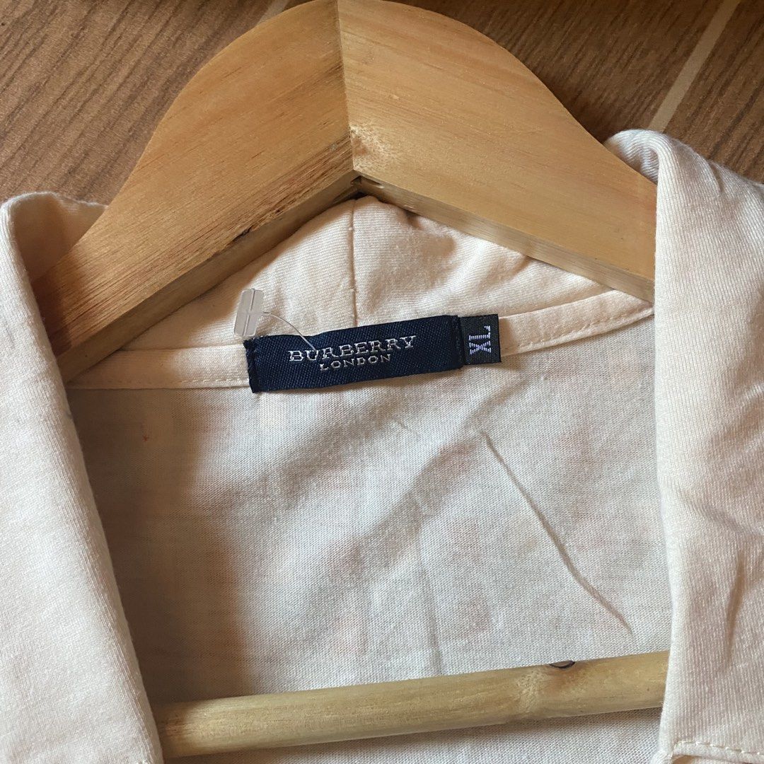 Burberry vtg polo top gingham pattern (Category: Others Tops) located in Paete. Submitted by fat.archives (Listing ID 1470473944, Image 3). Description: Off/legit +sf.