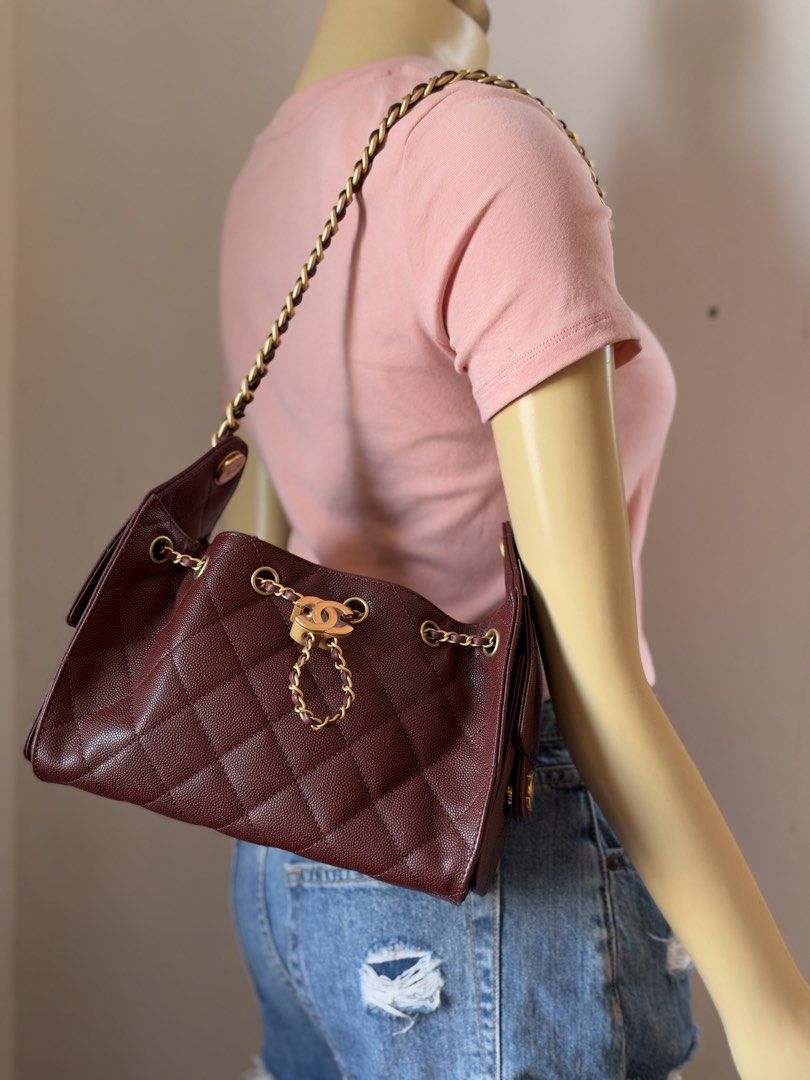 ❣️C25 MINI ❣️ (Category: Shoulder Bags) located in Manila. Submitted by annmacalua (Listing ID 1470510260, Image 1). Description: What u see is what u get!🥰.