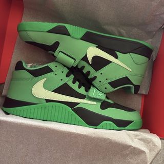 (Category: ) located in . Submitted by topdawgwardrobe (Listing ID 1470391534, Image 1). Description: .